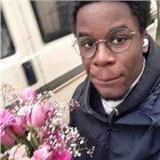 Etudiant en Français Langue Étrangère qui aimerait mettre en pratique ses connaissances acquises en cours.